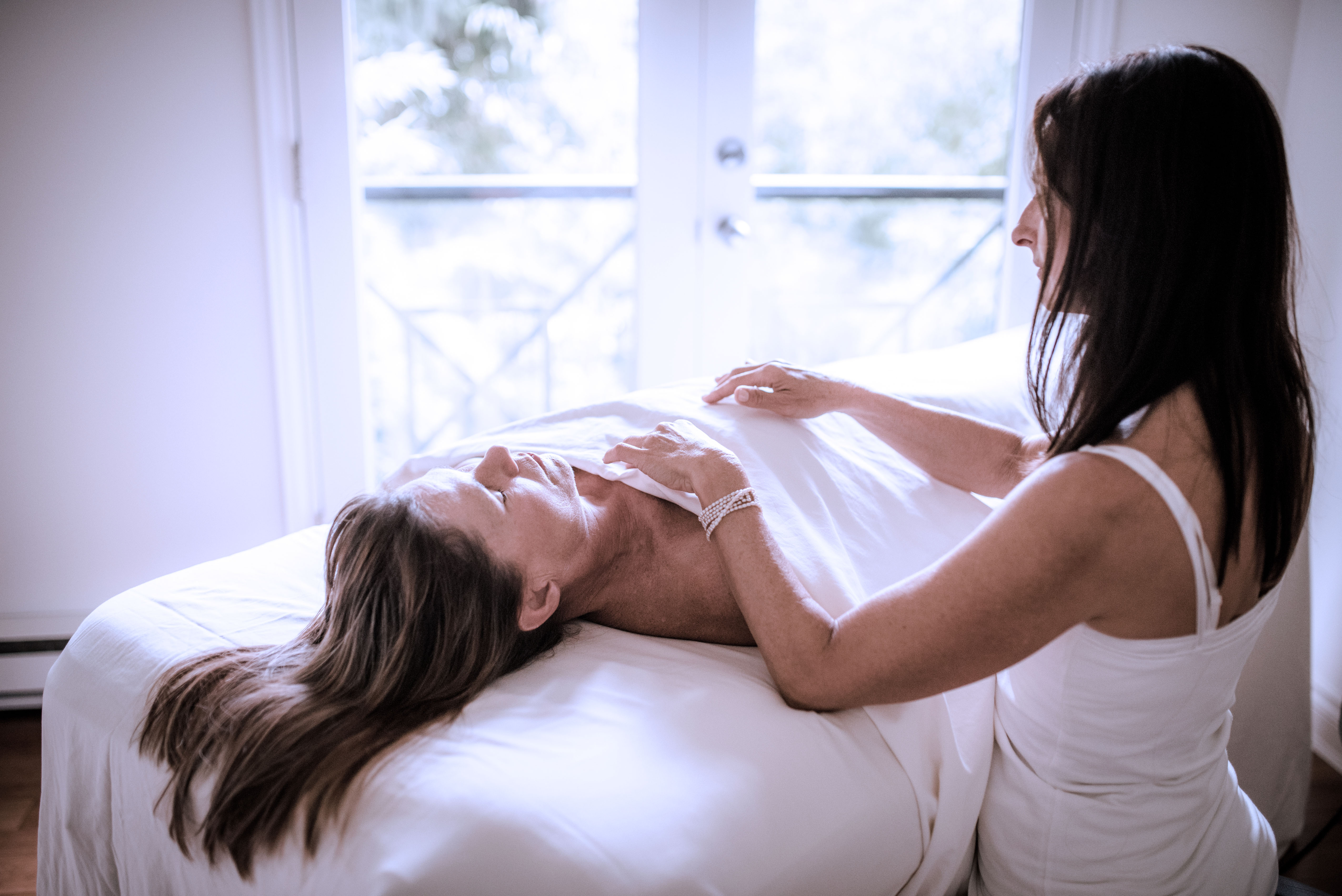 Isabella providing Biodynamic Craniosacral Therapy